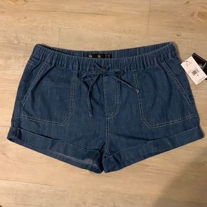 Volcom Shorts Size M (8) NWT